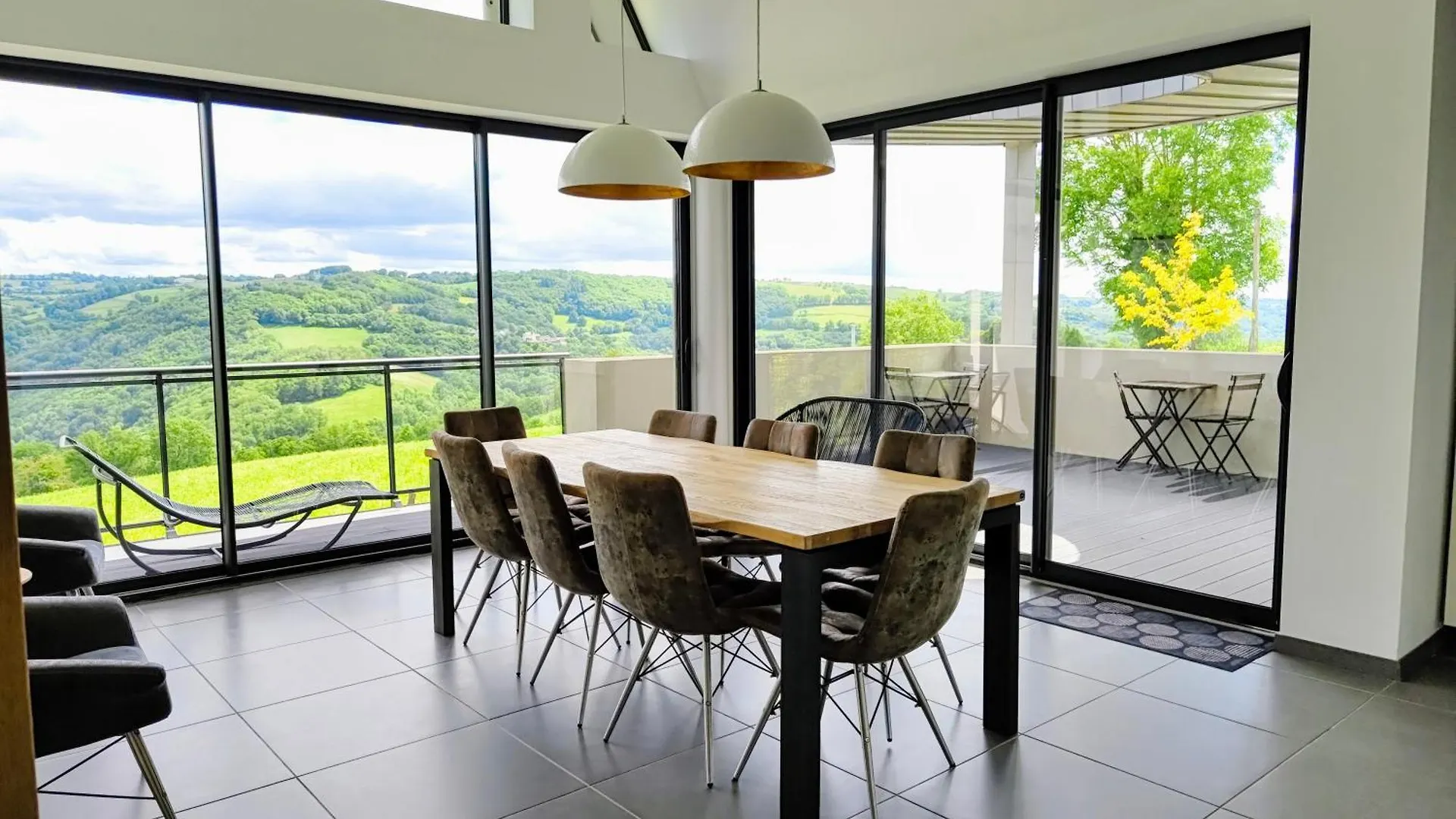 Villa Gite Le Petit Mauron - Avec Vue Imprenable Maleville